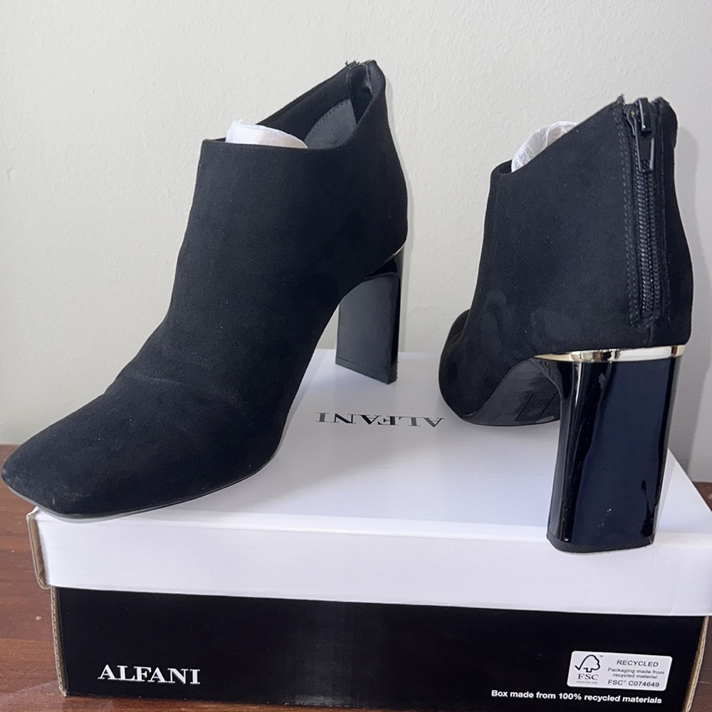 Alfani Step N Flex Brittnee Micro Bootie Ankle Boots - Picture 2 of 12